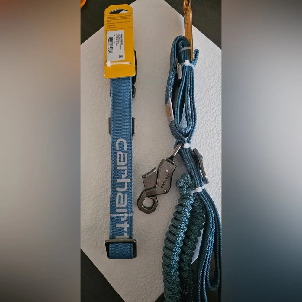 Carhartt Teal Field Dog Collar (L) and Carhartt Teal Shock Absorbing Leash (L)